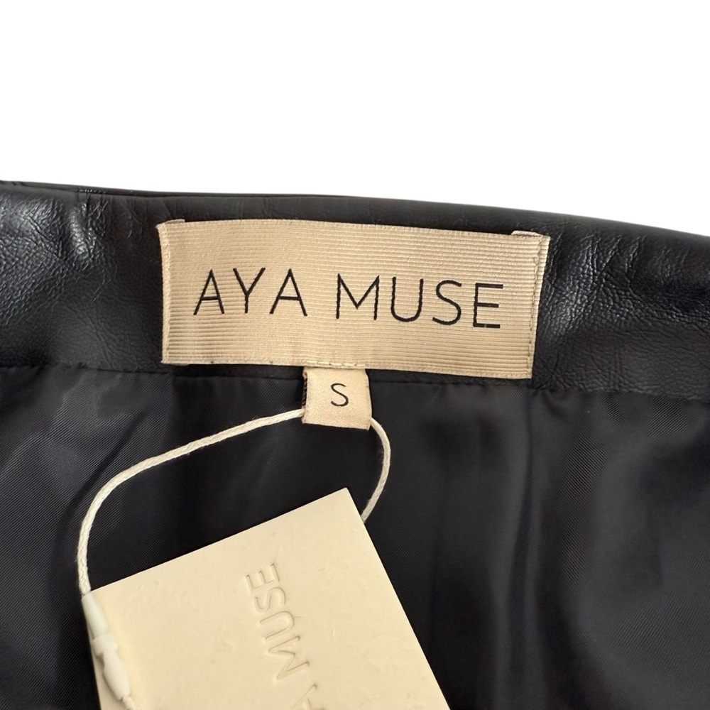 Aya Muse Asymmetrical Black Mini Skirt - Picture 4 of 7